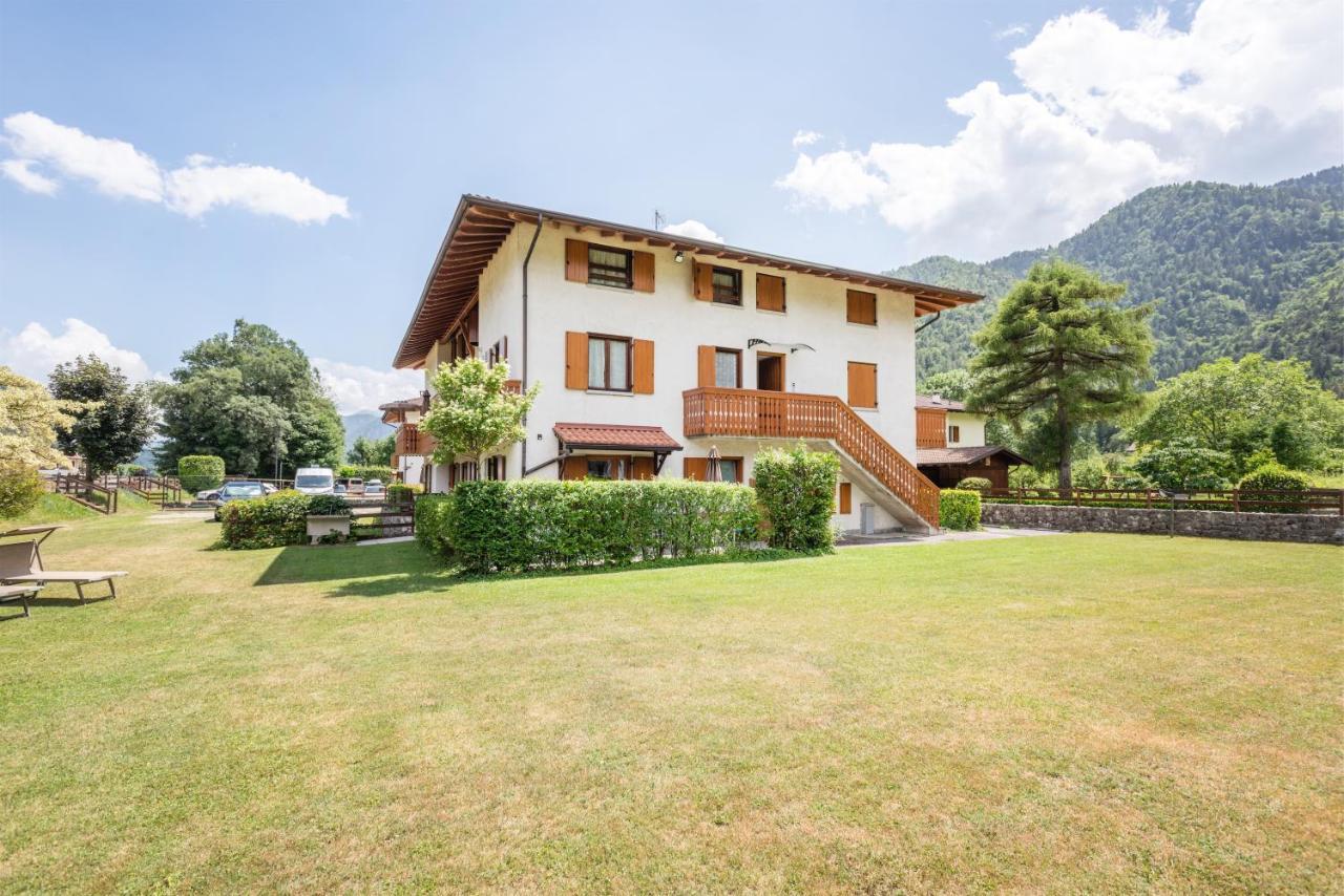 Apartmán Casa Lucia Pieve Di Ledro Exteriér fotografie